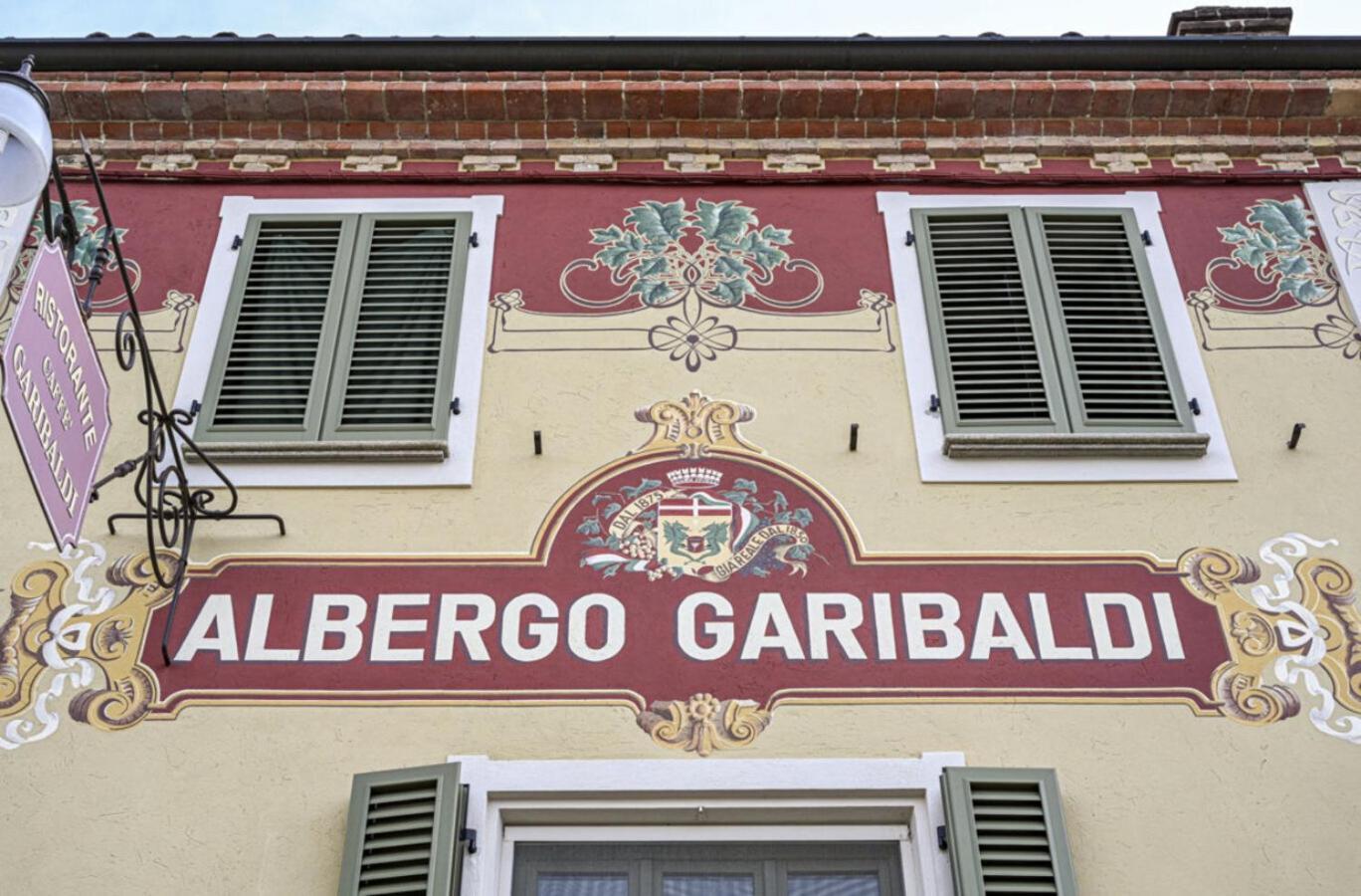 Albergo Ristorante Garibaldi Cisterna d'Asti Ngoại thất bức ảnh
