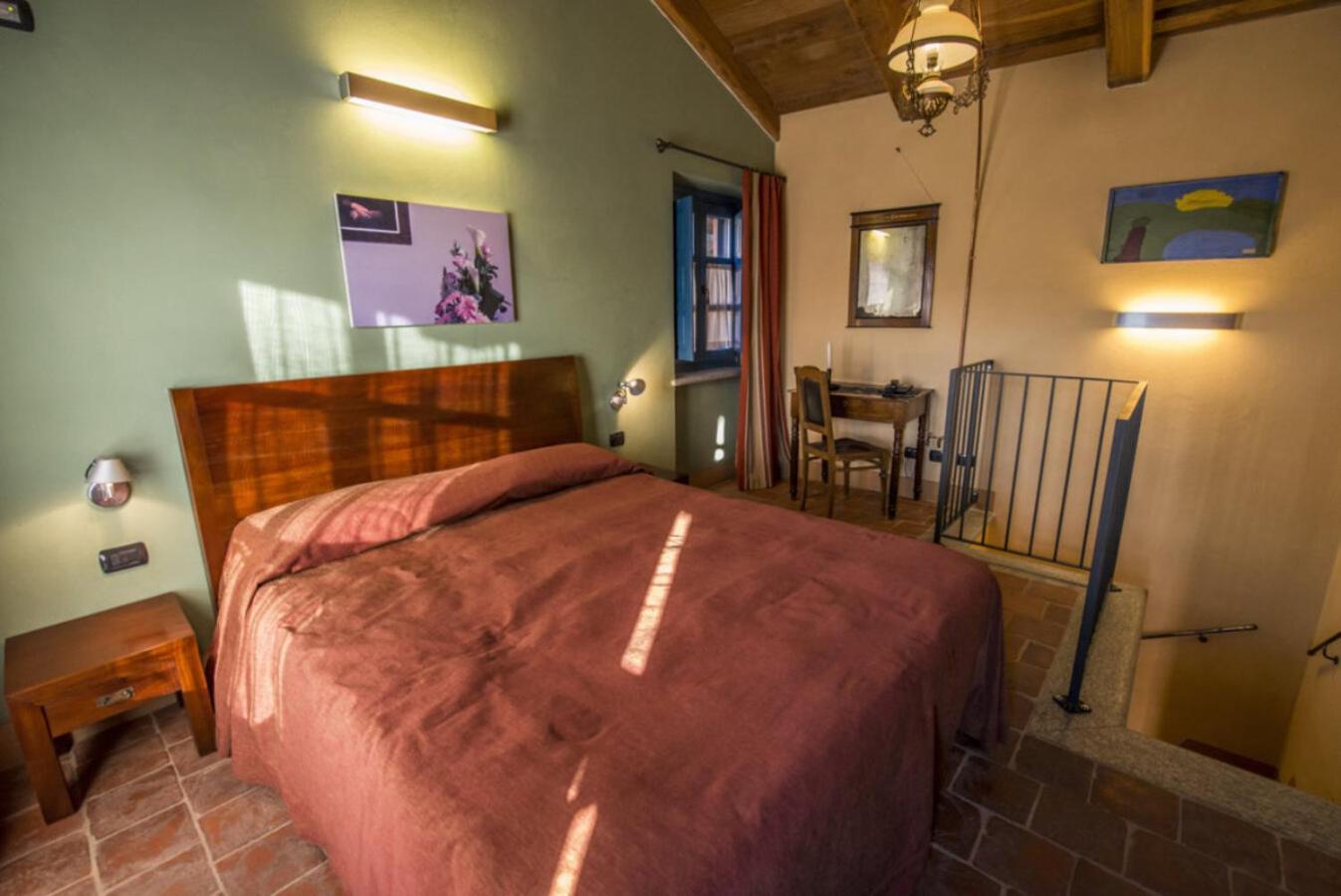 Albergo Ristorante Garibaldi Cisterna d'Asti Ngoại thất bức ảnh
