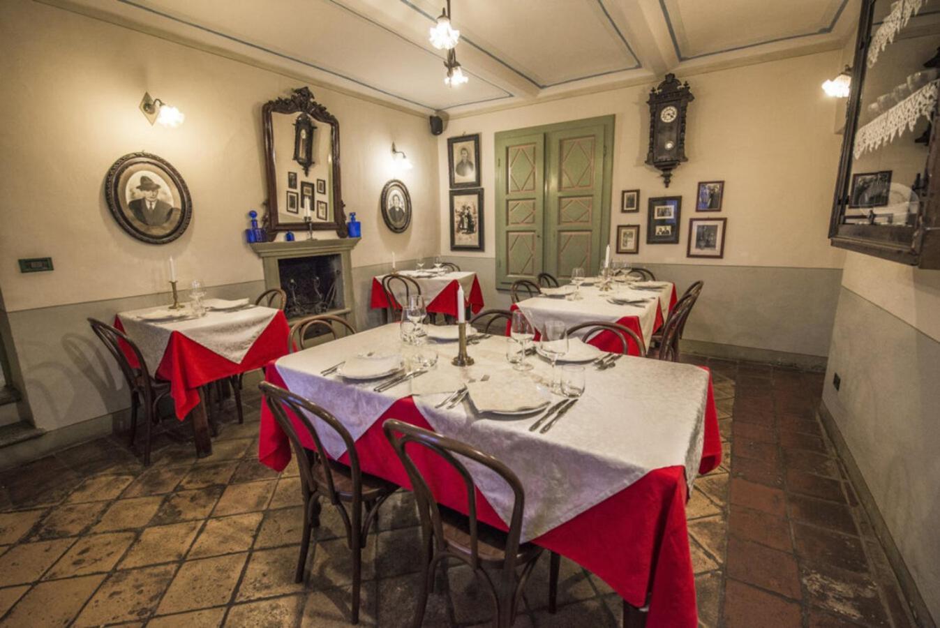 Albergo Ristorante Garibaldi Cisterna d'Asti Ngoại thất bức ảnh