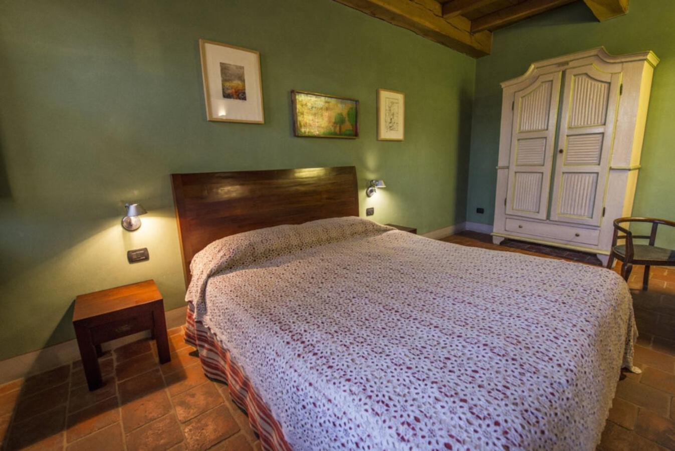 Albergo Ristorante Garibaldi Cisterna d'Asti Ngoại thất bức ảnh