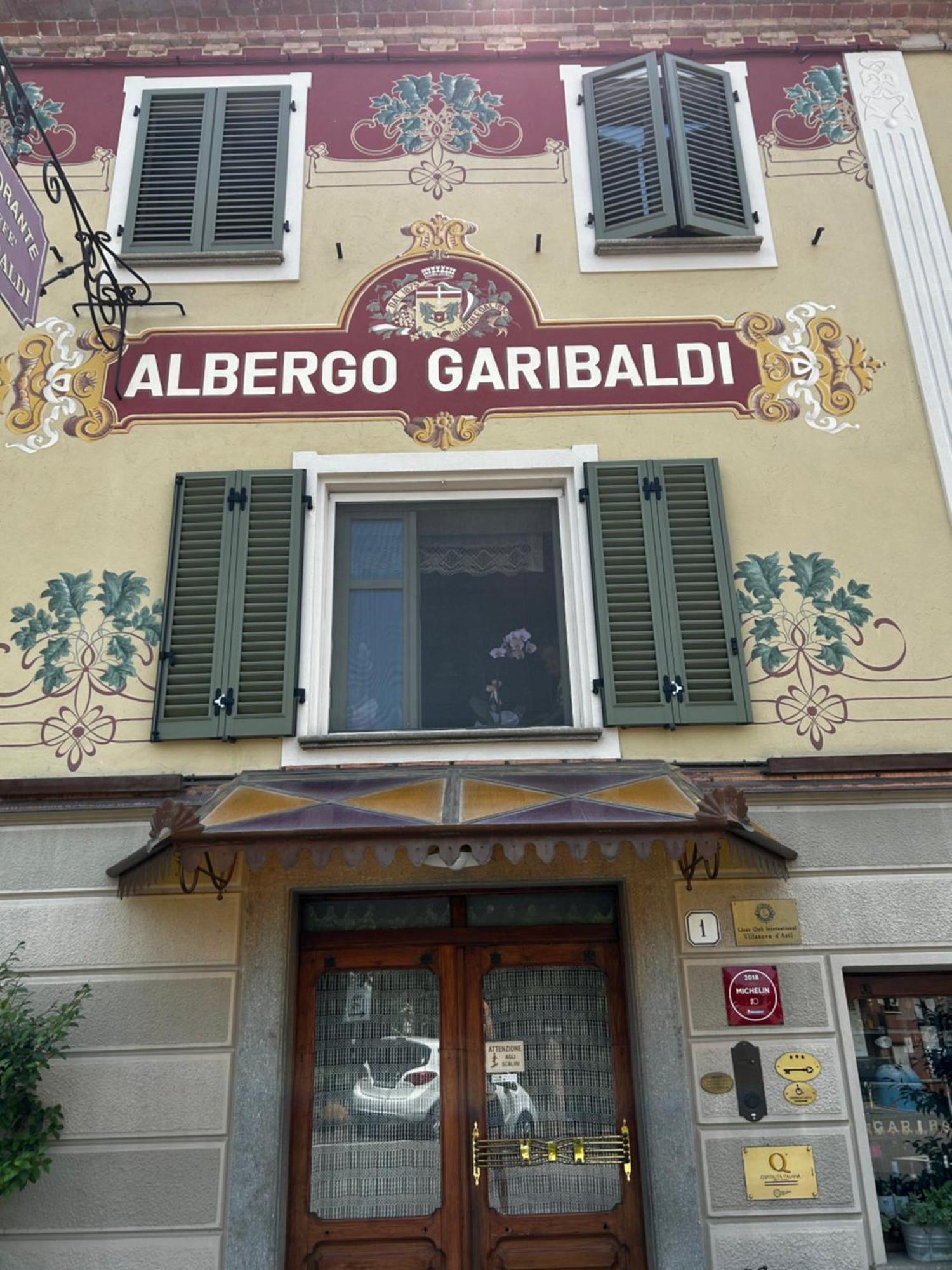 Albergo Ristorante Garibaldi Cisterna d'Asti Ngoại thất bức ảnh