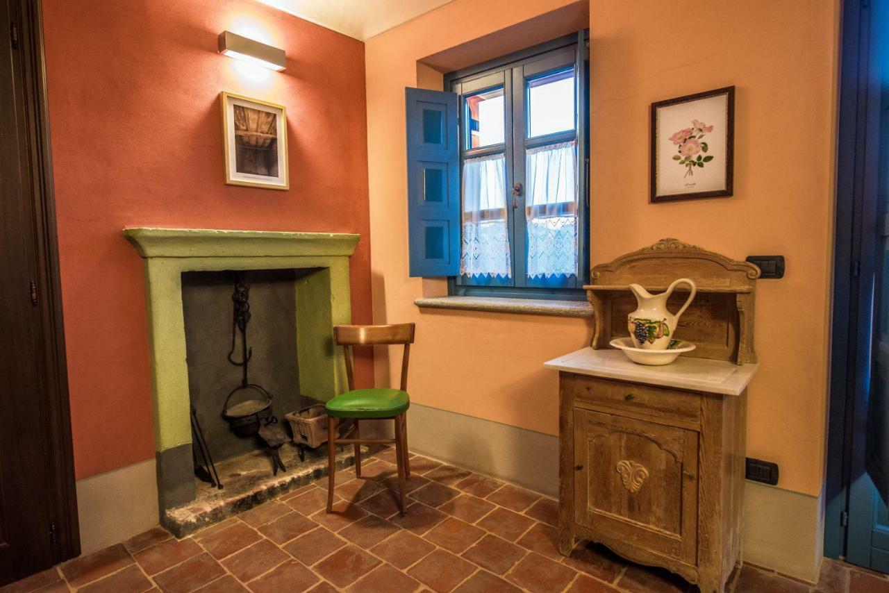 Albergo Ristorante Garibaldi Cisterna d'Asti Ngoại thất bức ảnh
