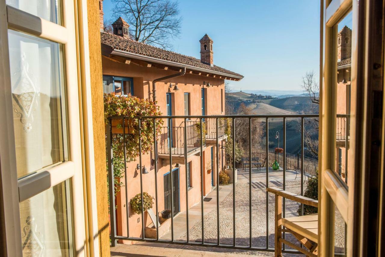 Albergo Ristorante Garibaldi Cisterna d'Asti Ngoại thất bức ảnh