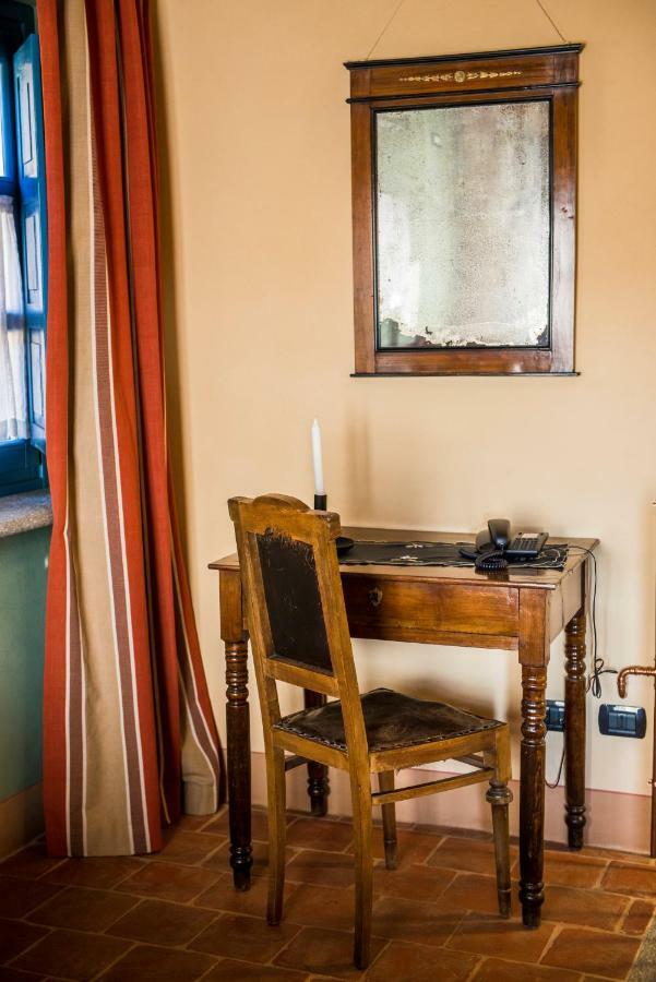 Albergo Ristorante Garibaldi Cisterna d'Asti Ngoại thất bức ảnh