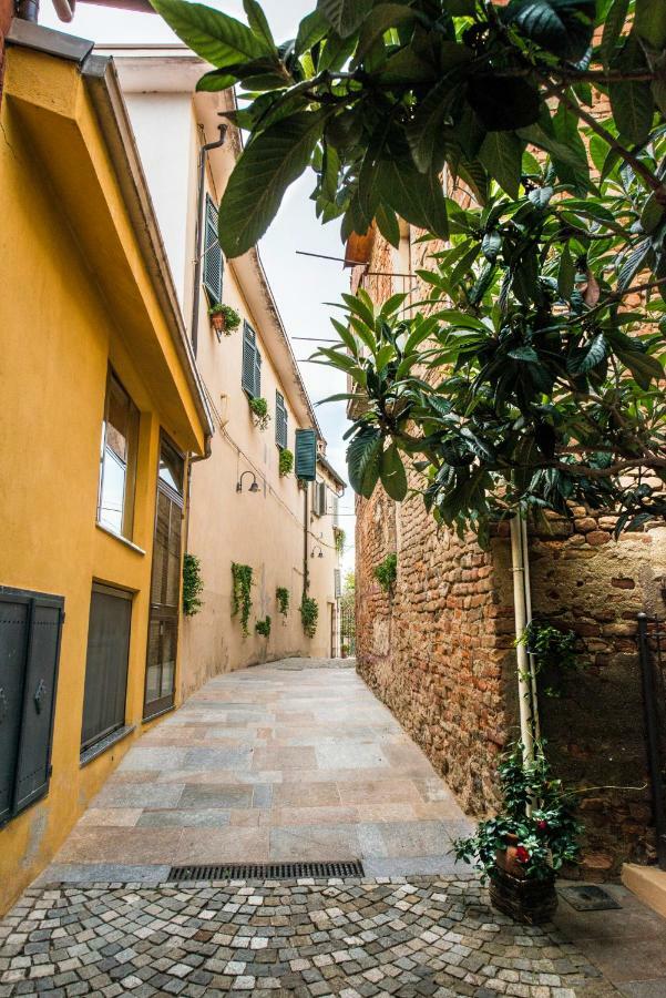 Albergo Ristorante Garibaldi Cisterna d'Asti Ngoại thất bức ảnh