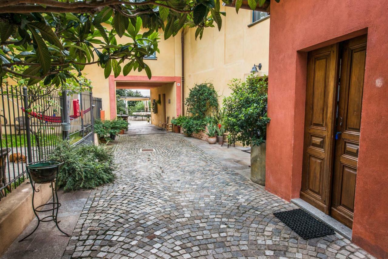 Albergo Ristorante Garibaldi Cisterna d'Asti Ngoại thất bức ảnh